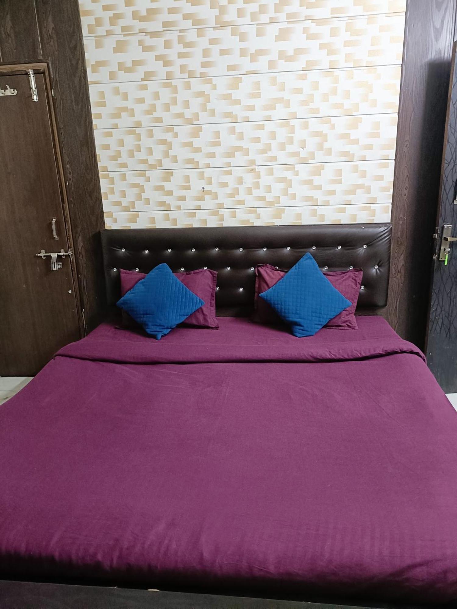 Hotel Rose Valley Indore Exterior photo